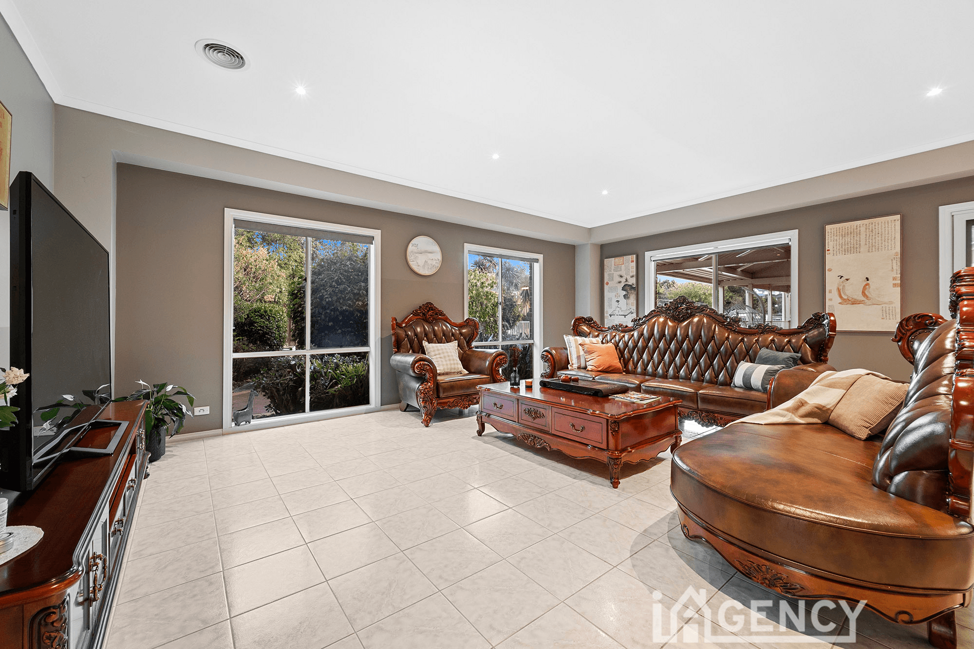 89 Crawley Road, NARRE WARREN NORTH, VIC 3804