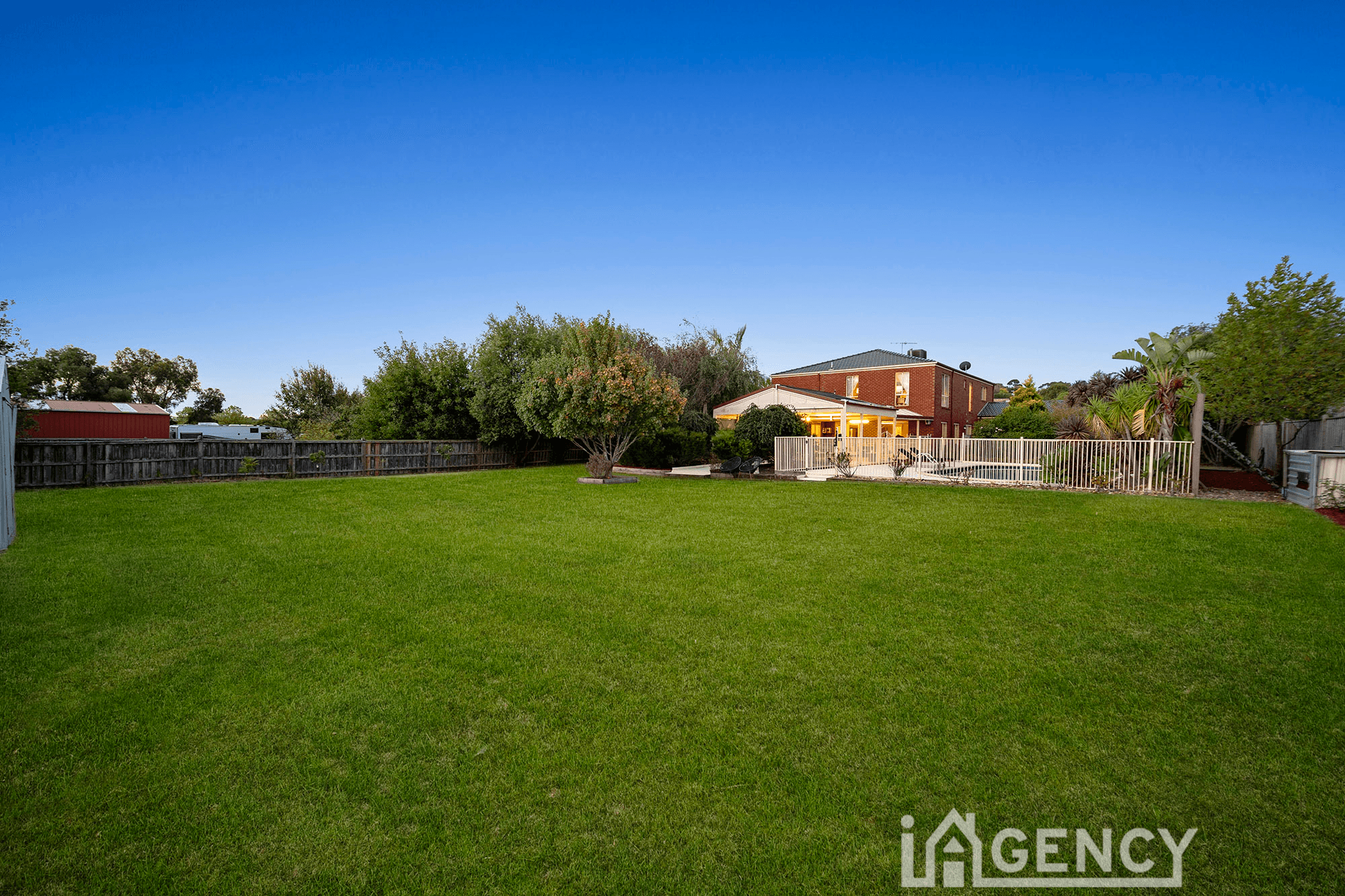 89 Crawley Road, NARRE WARREN NORTH, VIC 3804