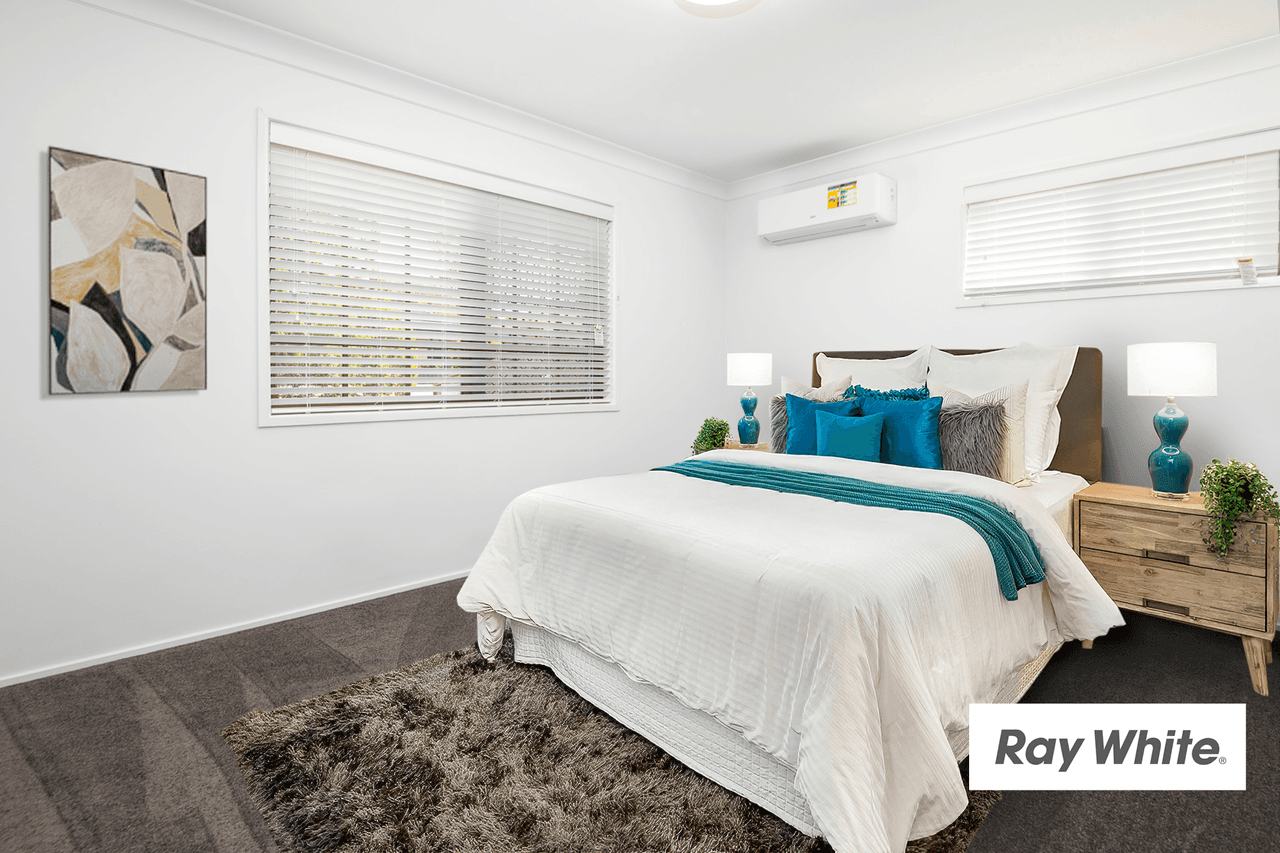 18 SOLFERINO Street, DURACK, QLD 4077