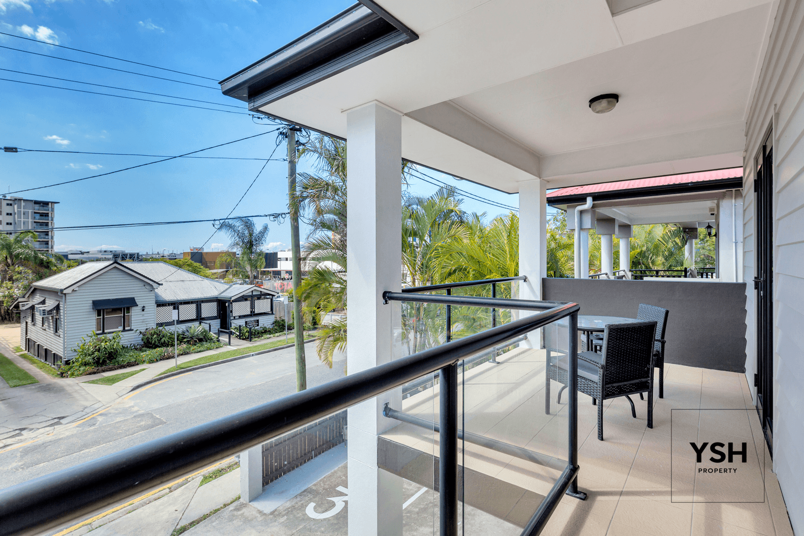 22 Sparkes St, CHERMSIDE, QLD 4032