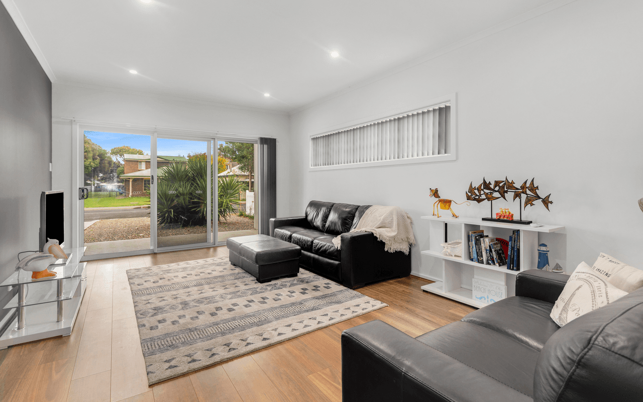 6 Kingdon Place, GOOLWA, SA 5214