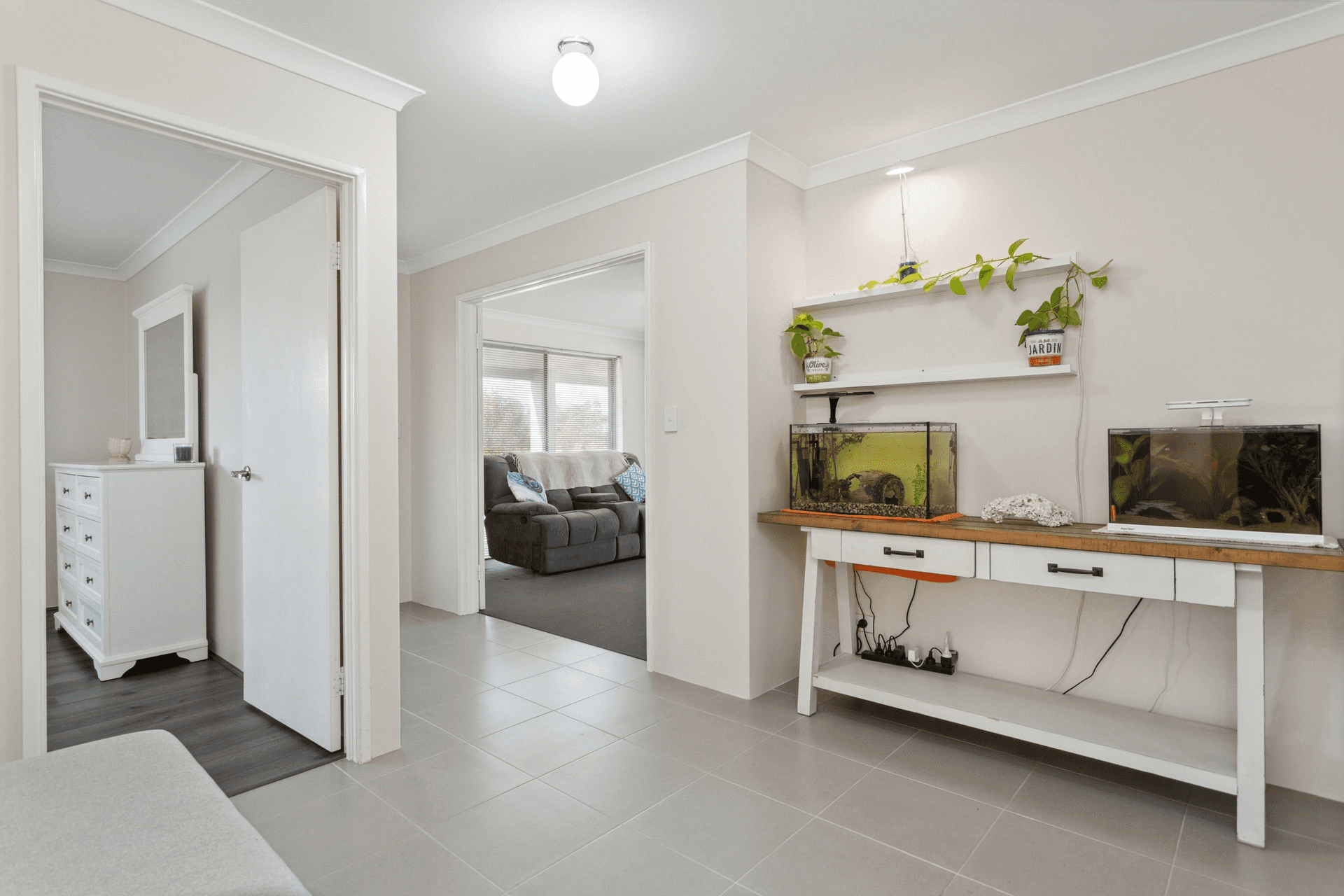 5 Grassdale Parkway, Ellenbrook, WA 6069
