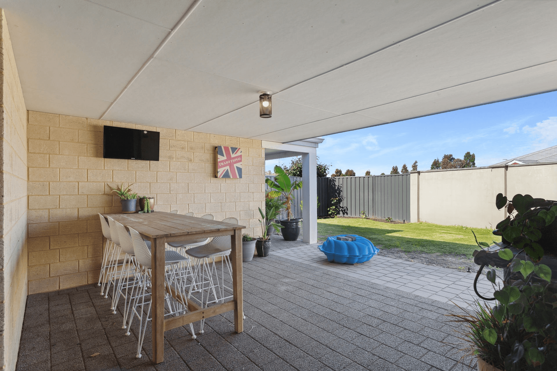 5 Grassdale Parkway, Ellenbrook, WA 6069