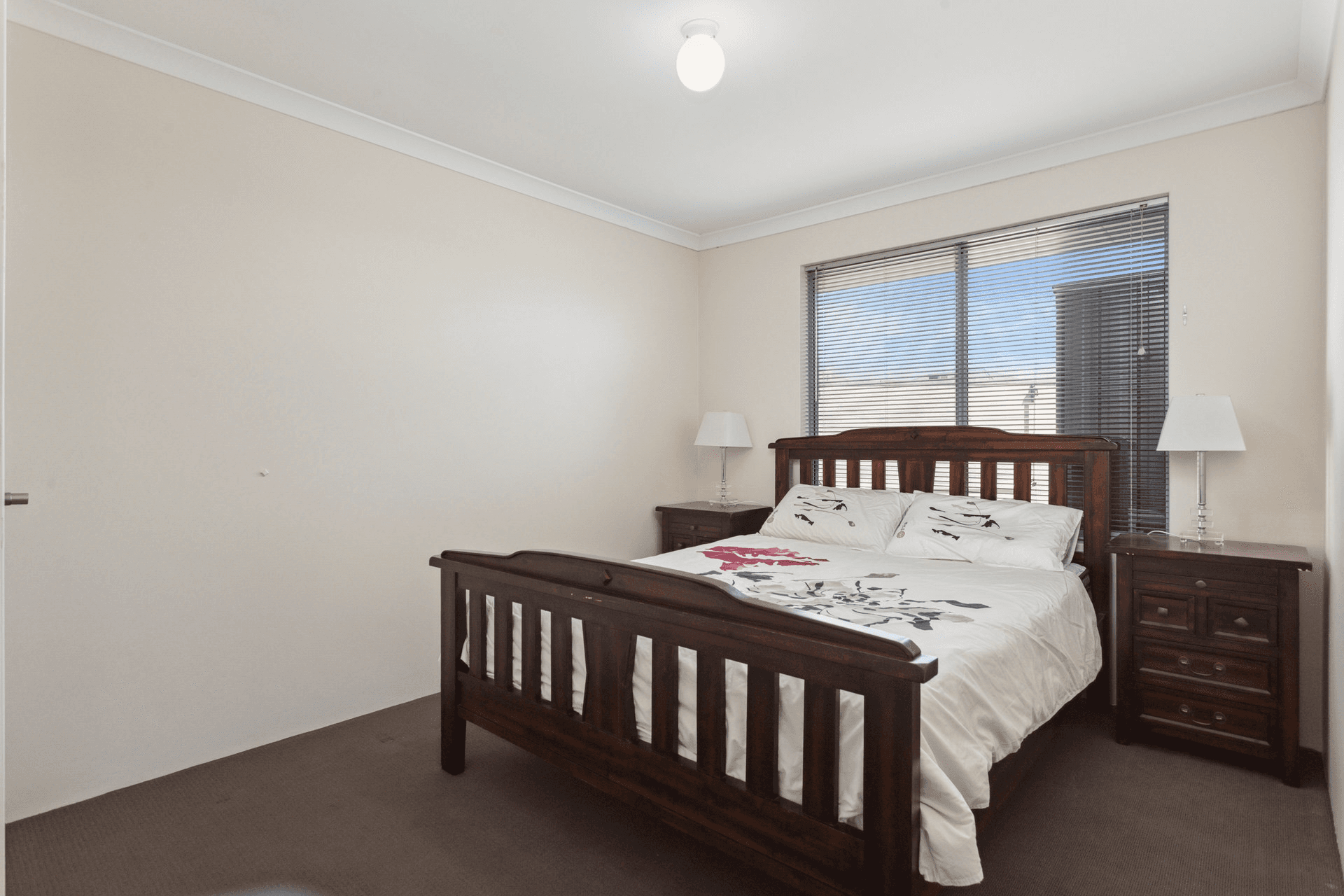 5 Grassdale Parkway, Ellenbrook, WA 6069