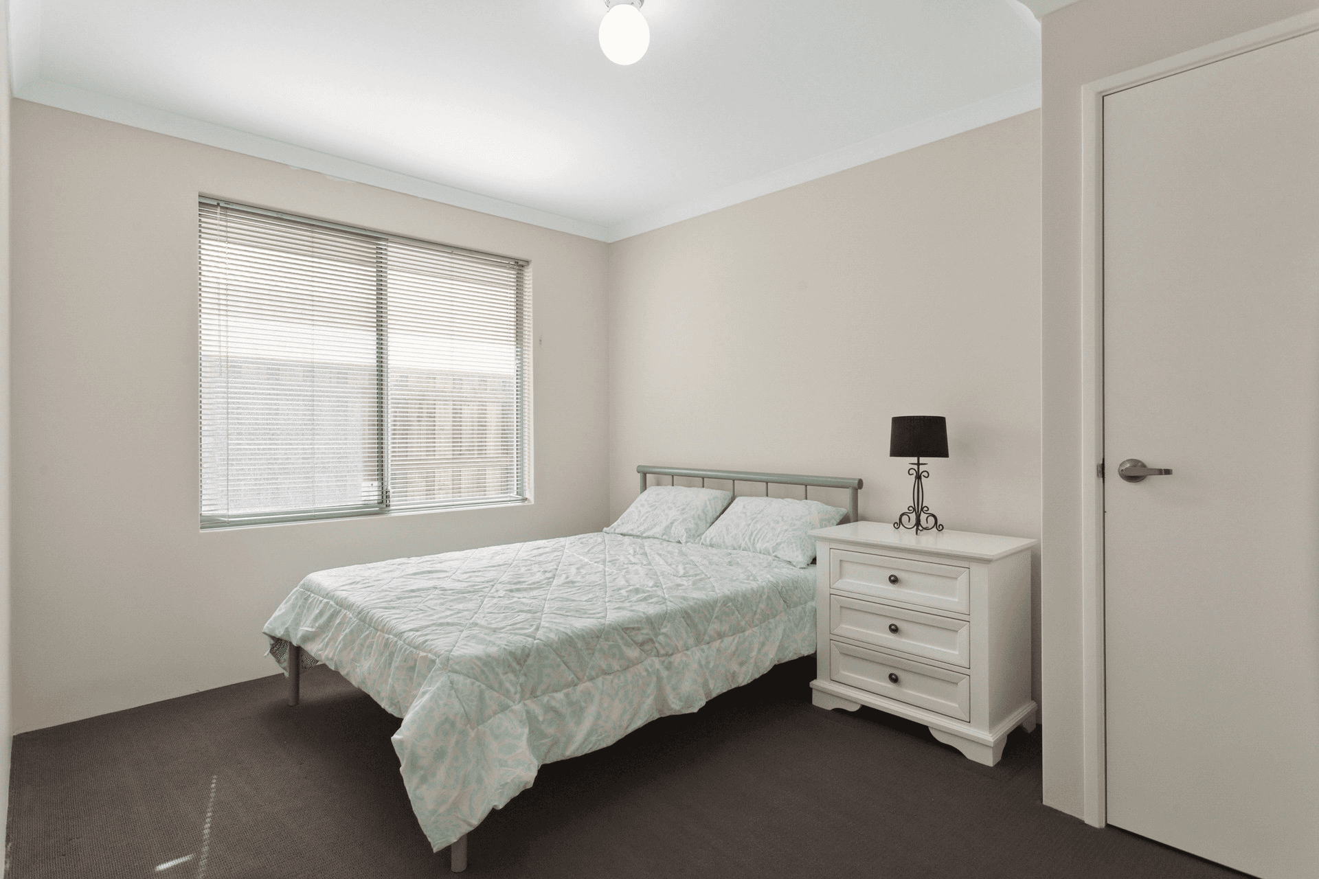 5 Grassdale Parkway, Ellenbrook, WA 6069