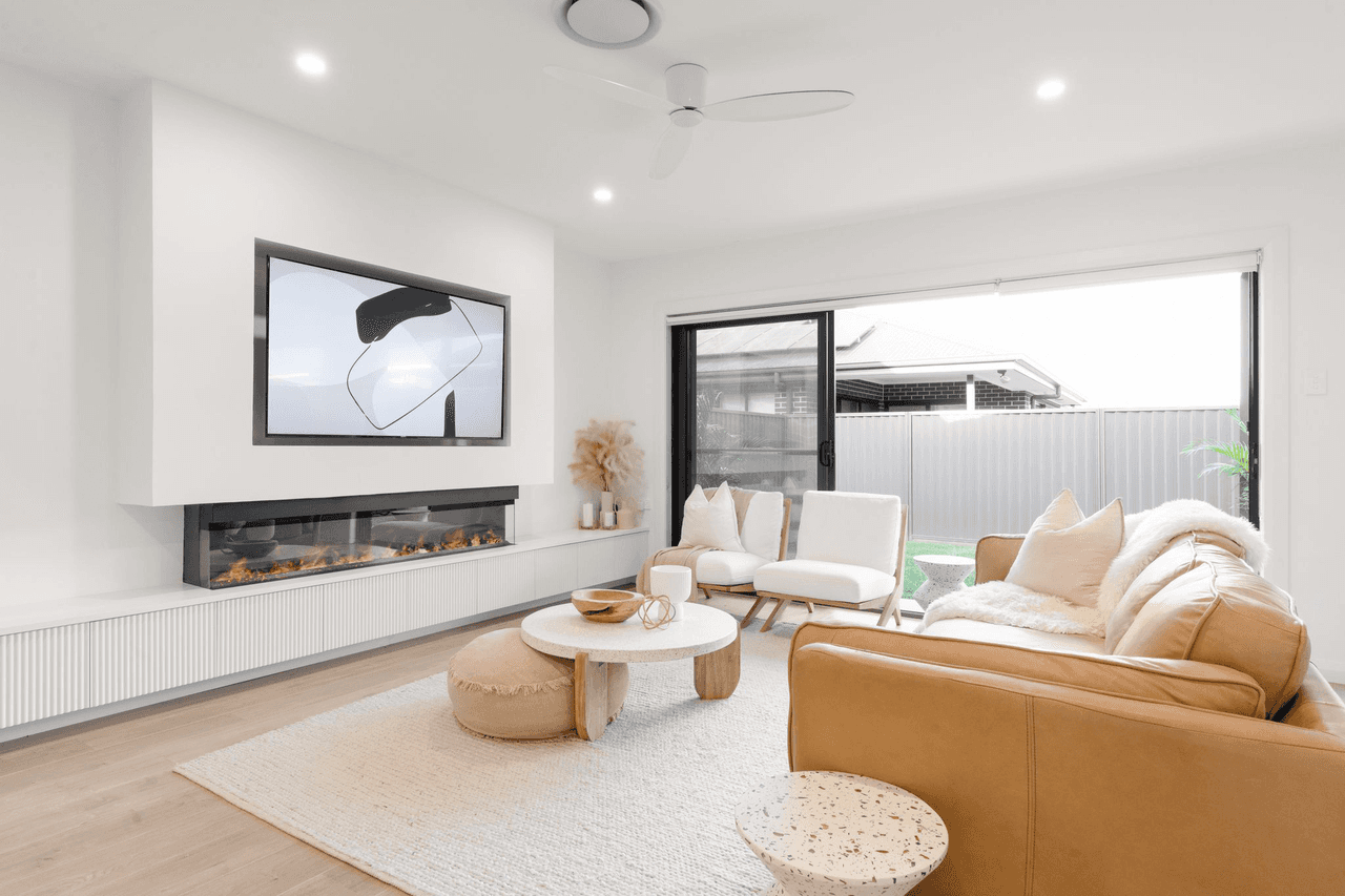 56 Ingall Loop, CATHERINE FIELD, NSW 2557