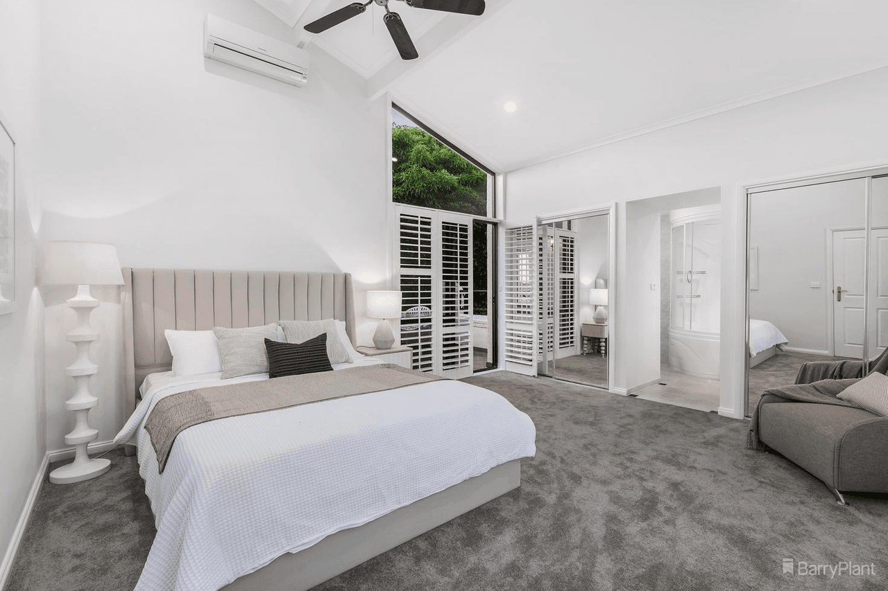 1 Moresby Avenue, BULLEEN, VIC 3105