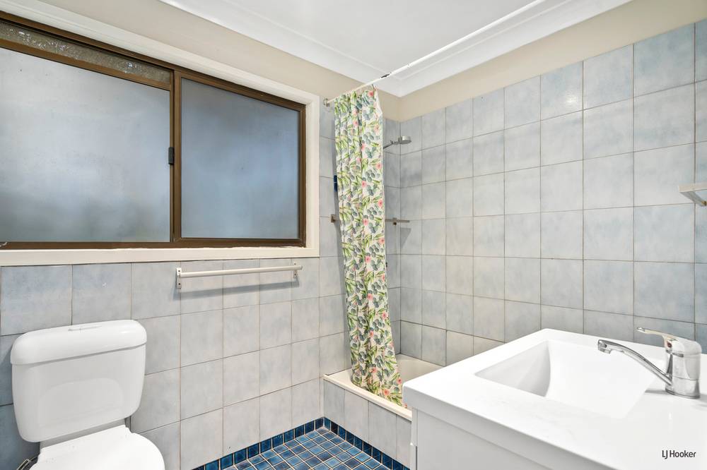 8 Hillcrest Avenue, TWEED HEADS SOUTH, NSW 2486