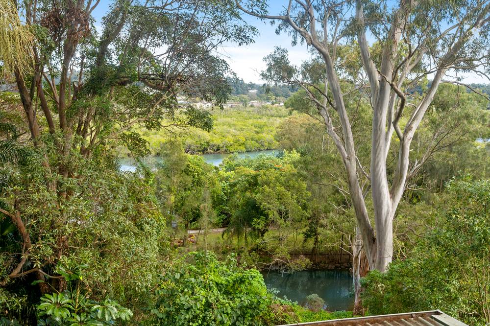 8 Hillcrest Avenue, TWEED HEADS SOUTH, NSW 2486