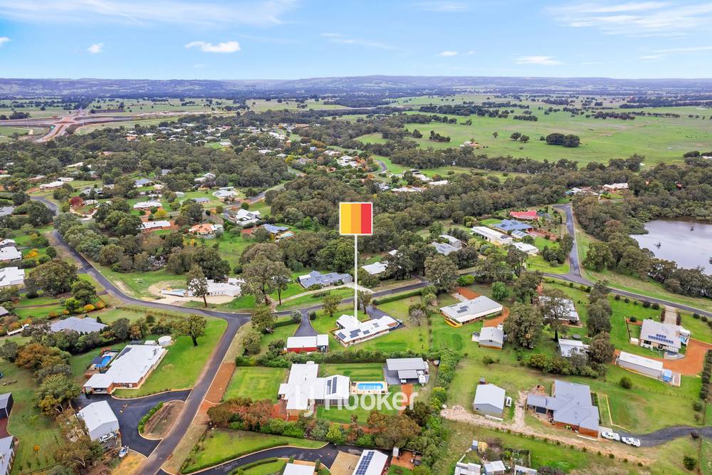 12 Craigie Drive, Roelands, WA 6226