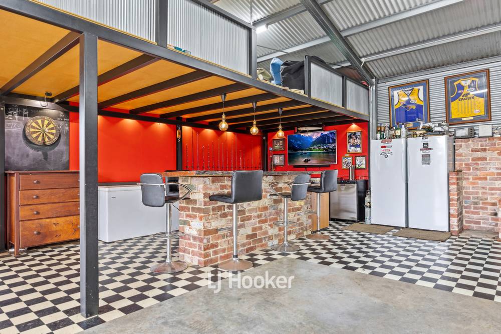12 Craigie Drive, Roelands, WA 6226