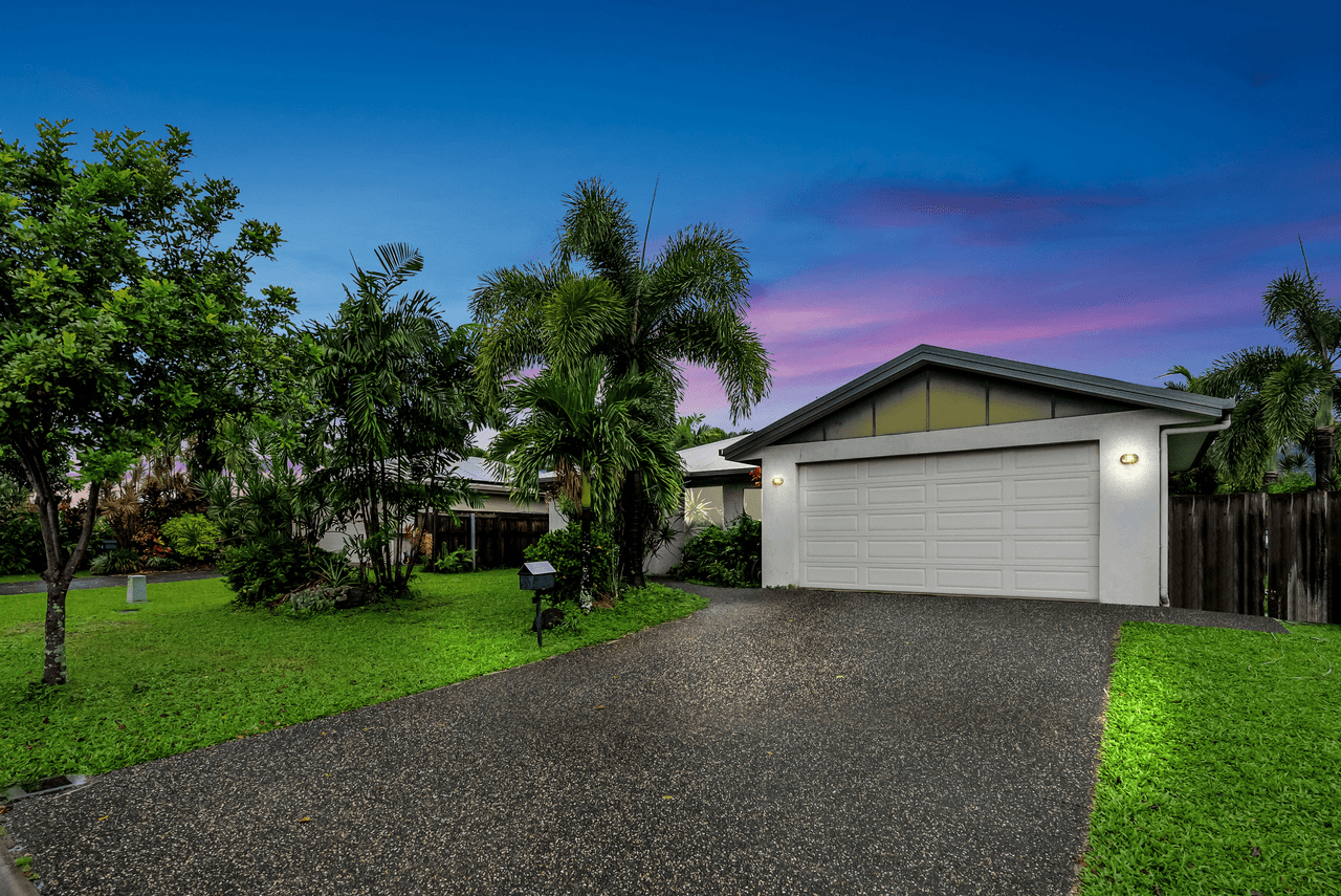 17 Como Close, KEWARRA BEACH, QLD 4879