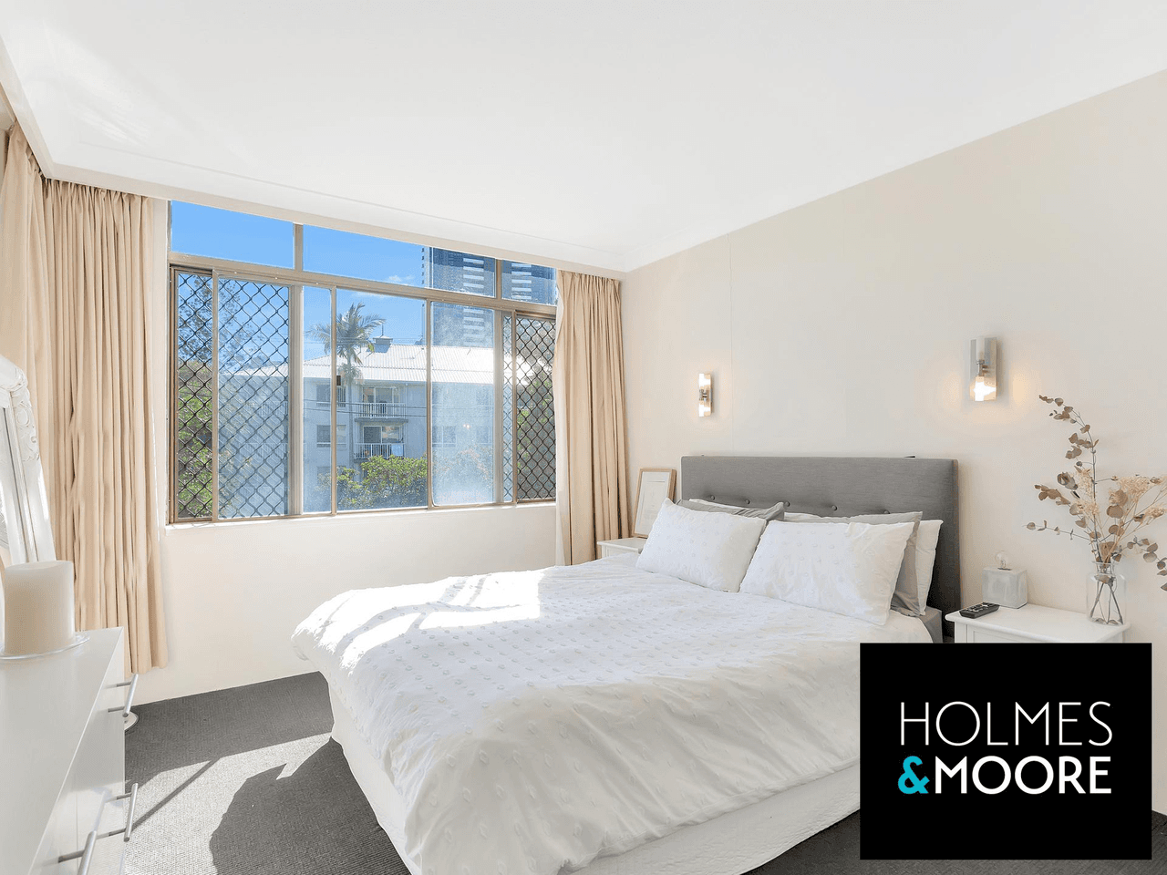 102/3 Oak Avenue, SURFERS PARADISE, QLD 4217