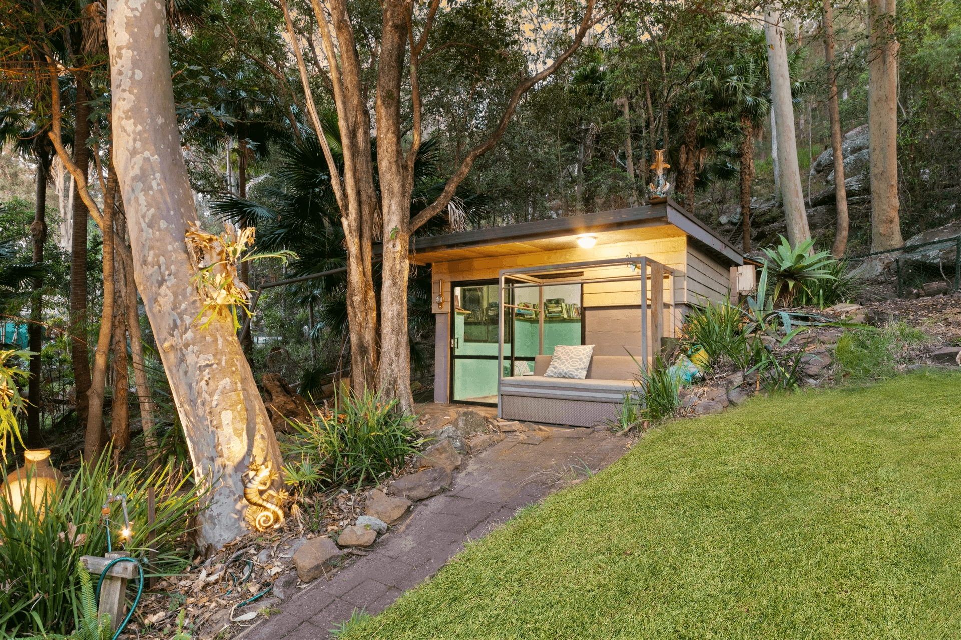 4 Crystal Avenue, Pearl Beach, NSW 2256