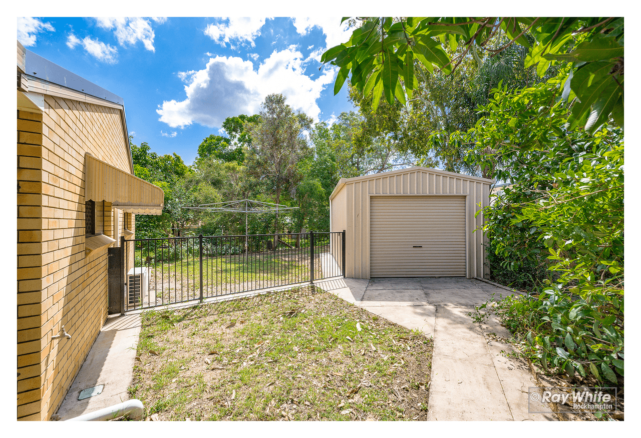 5 Moss Court, FRENCHVILLE, QLD 4701