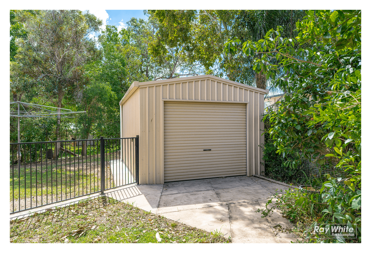 5 Moss Court, FRENCHVILLE, QLD 4701