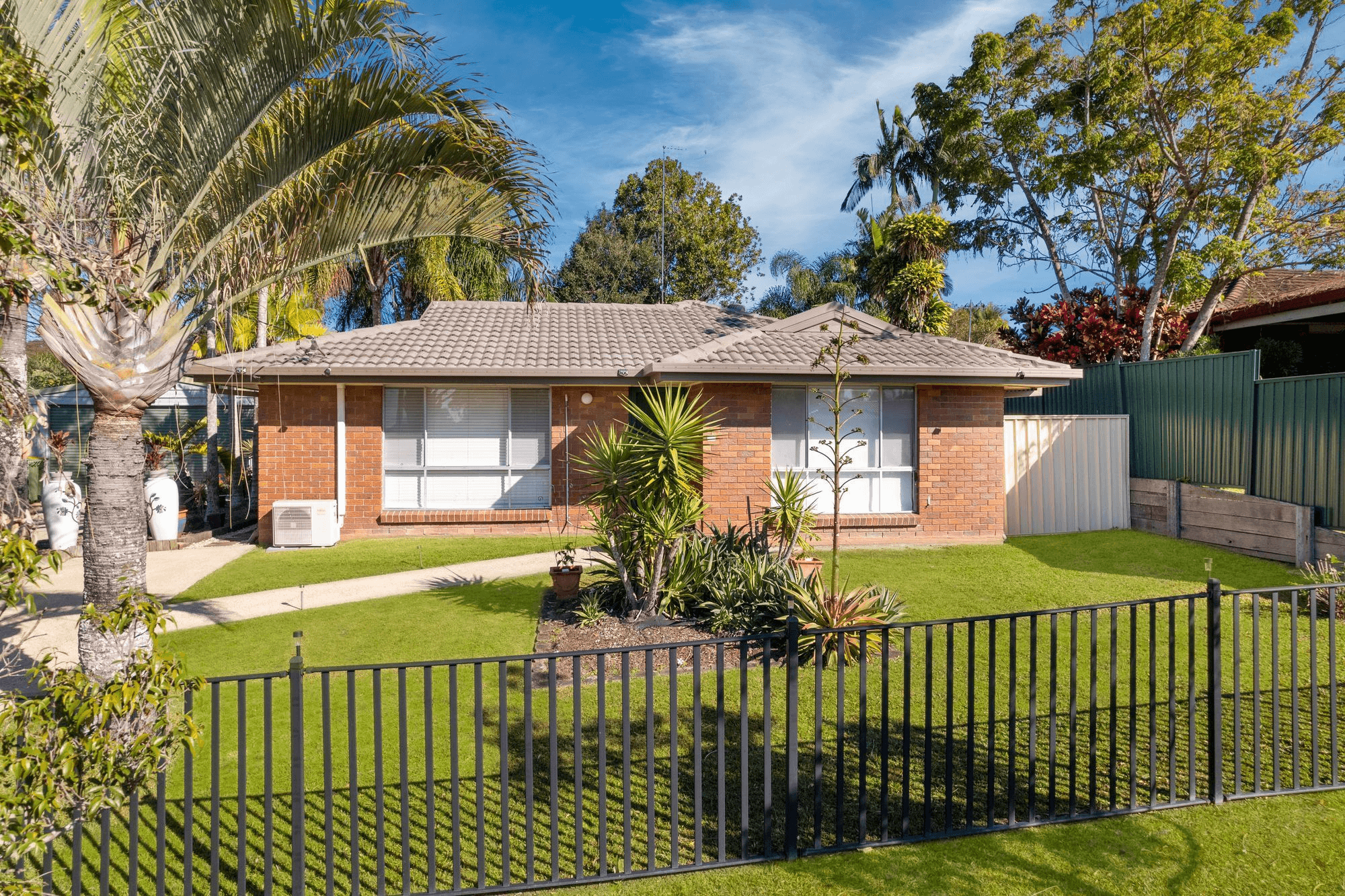 33 Tovey Road, BORONIA HEIGHTS, QLD 4124