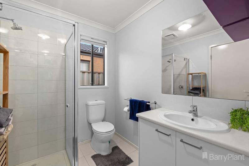 6 Willowtree Drive, Pakenham, VIC 3810