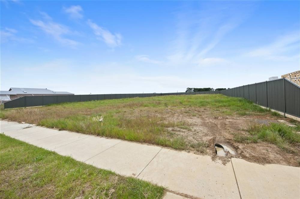 Lot 44 (20) Spearwood Road, CARDIGAN, VIC 3352