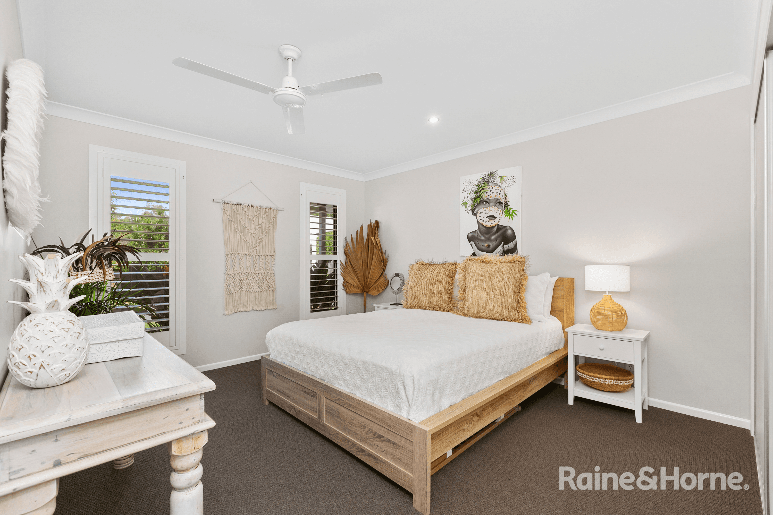 27 Muskheart Circuit, POTTSVILLE, NSW 2489