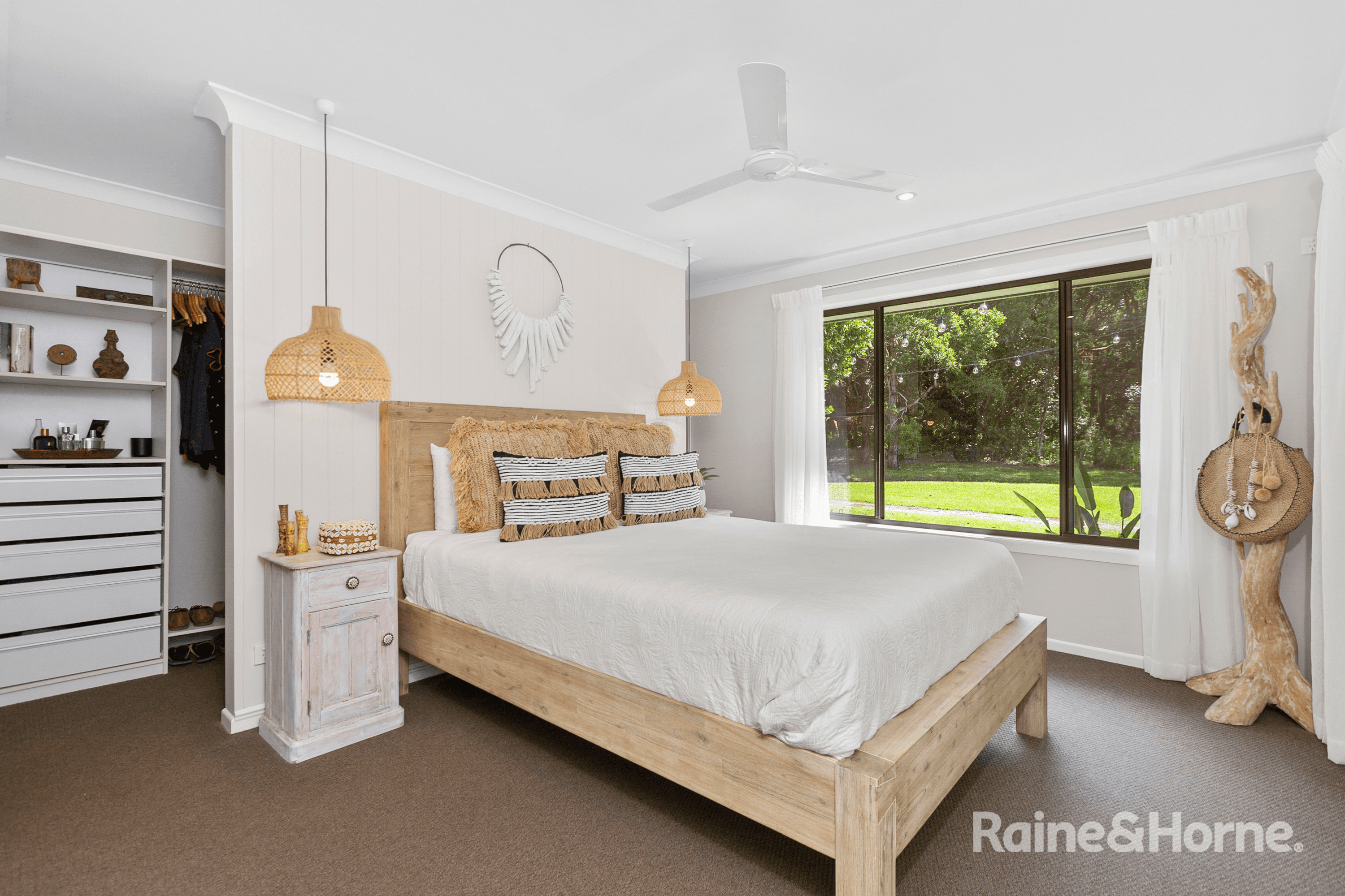 27 Muskheart Circuit, POTTSVILLE, NSW 2489