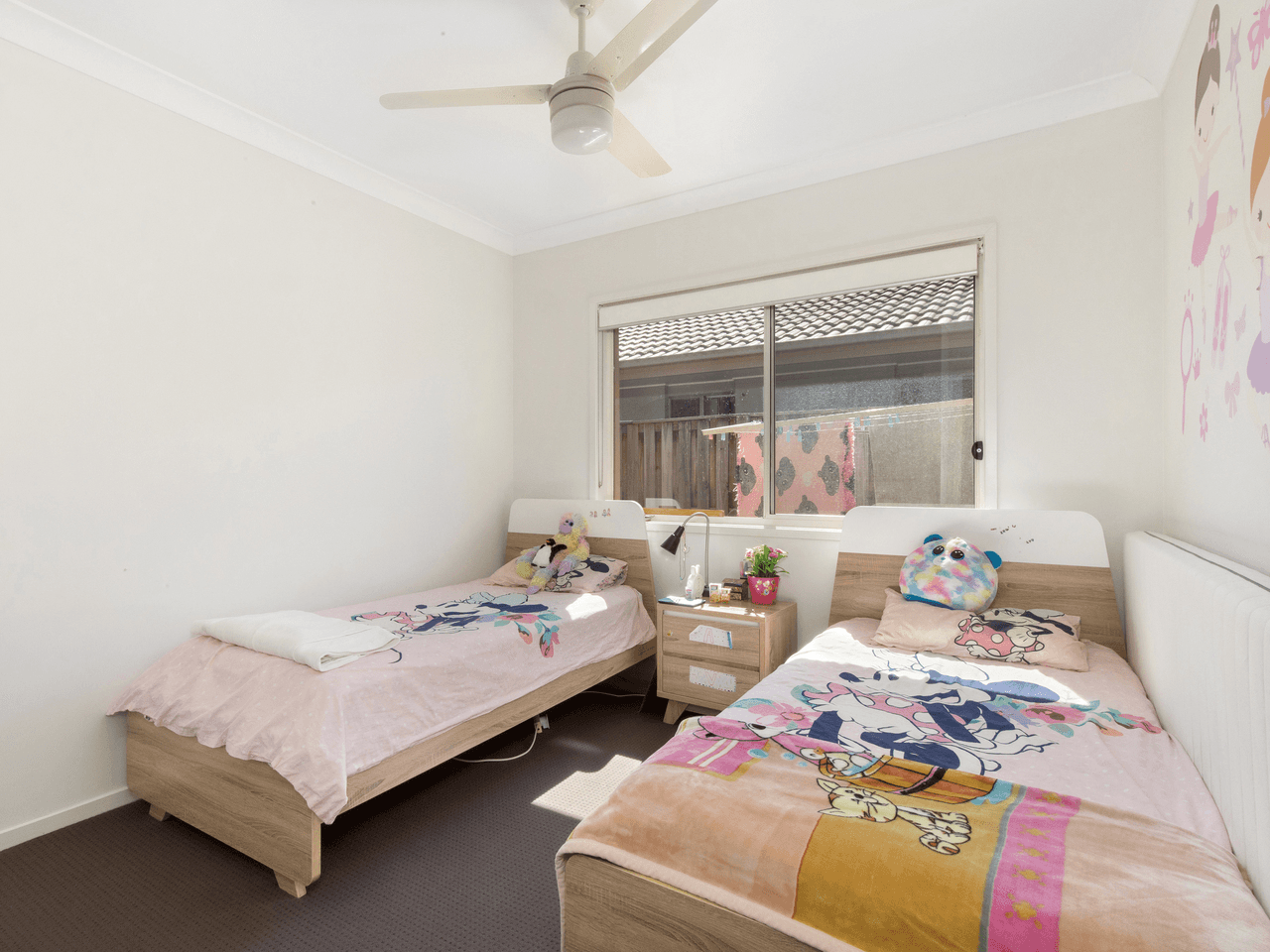 1 & 2/21 Hillcrest Street, ROCHEDALE, QLD 4123