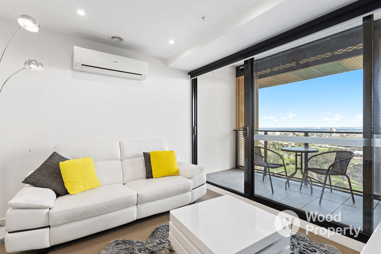 1404/6 St Kilda Road, St Kilda, VIC 3182