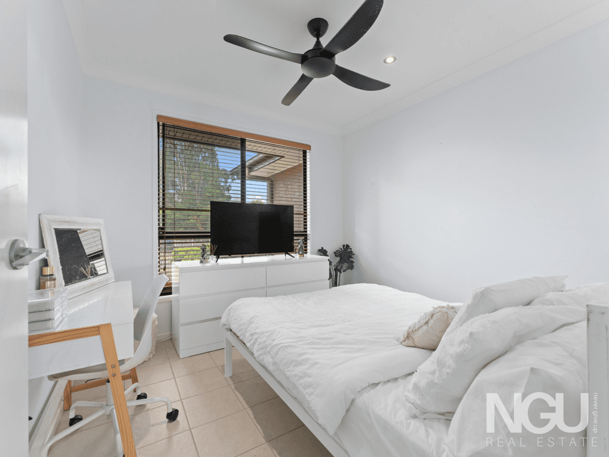 13-15 Lachlan Place, Karalee, QLD 4306