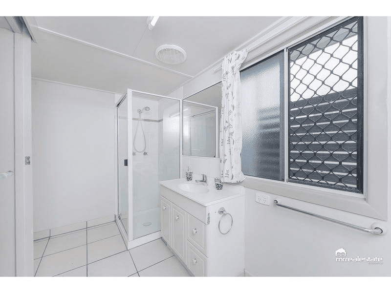 98 Robinson Street, Frenchville, QLD 4701