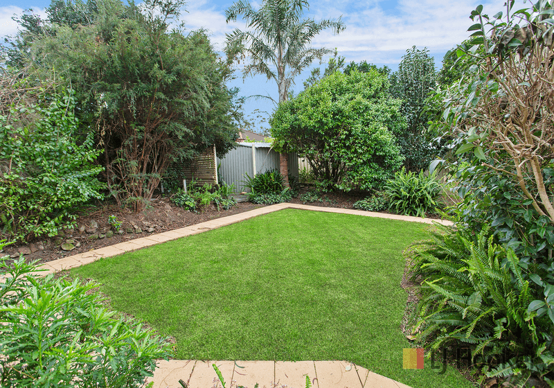 5 Lydon Crescent, WEST NOWRA, NSW 2541