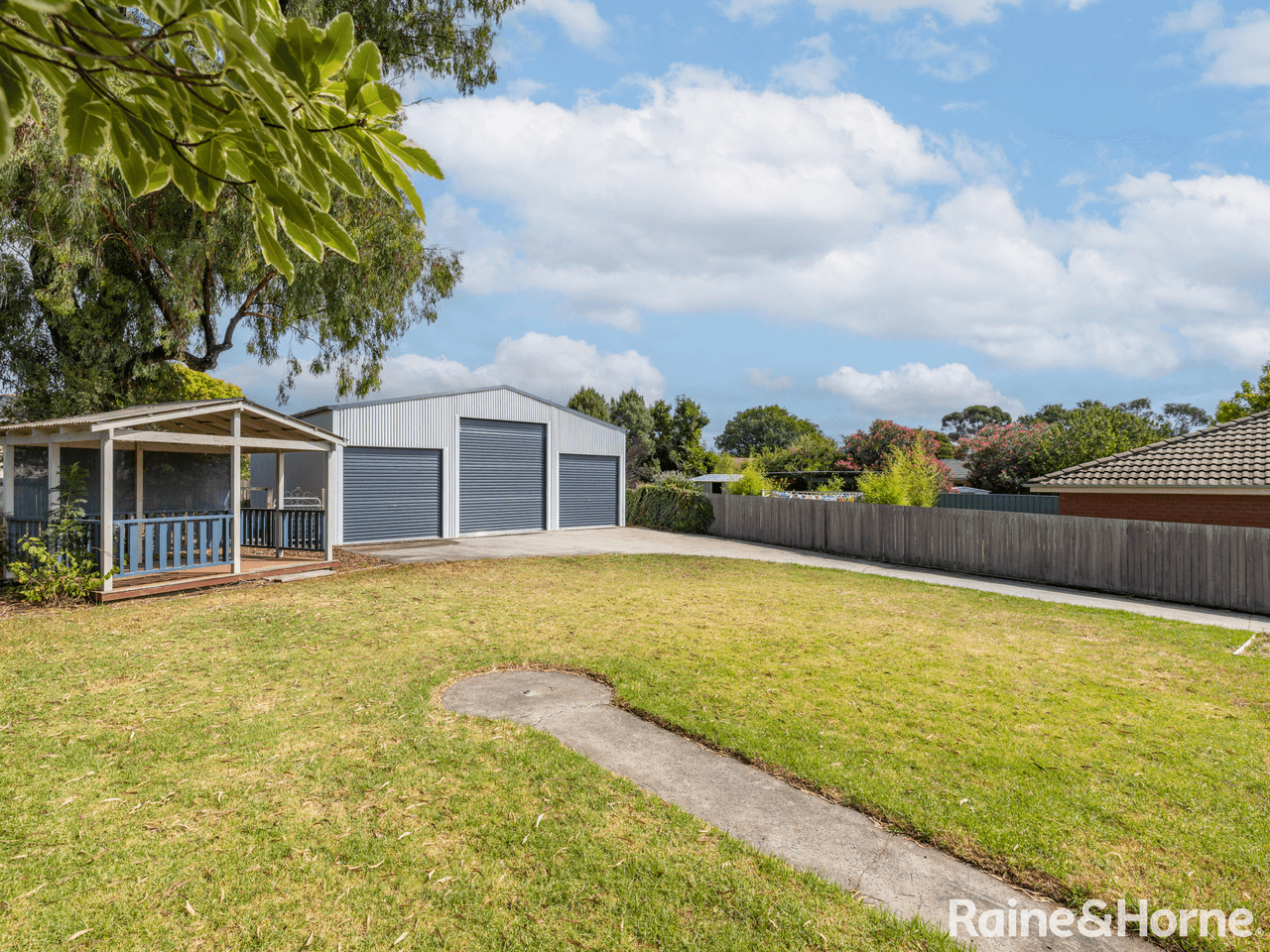 24 Osborne Avenue, WEST BATHURST, NSW 2795