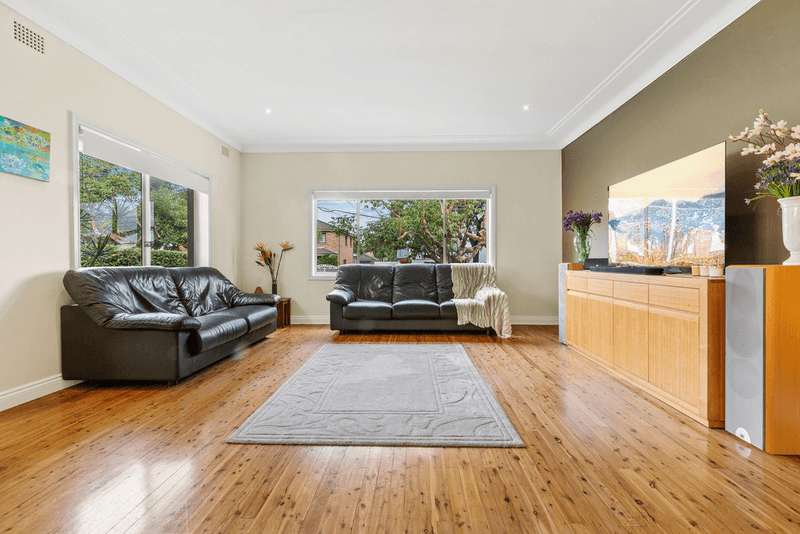 6 Robinson Street, BELFIELD, NSW 2191