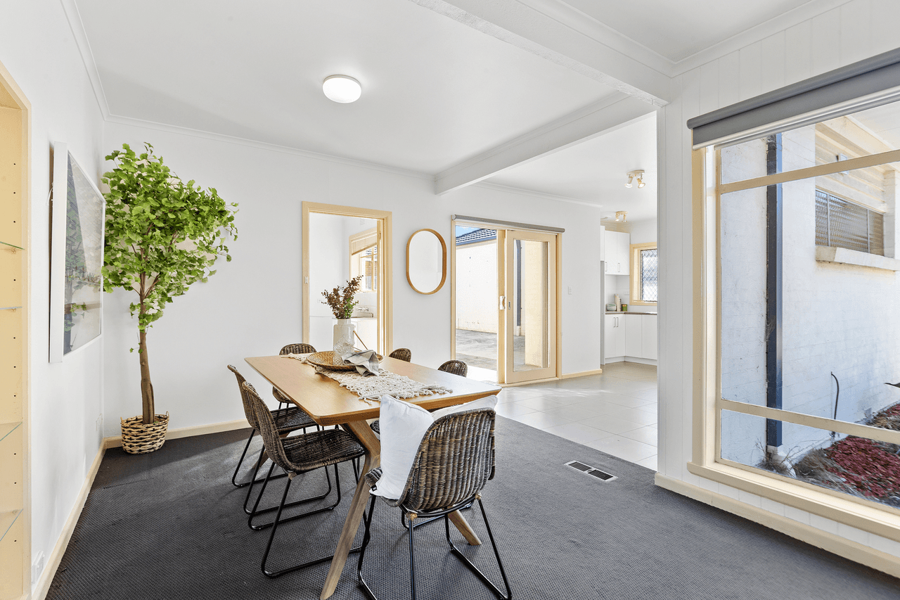 1/19 Yarran Grove, BAYSWATER, VIC 3153