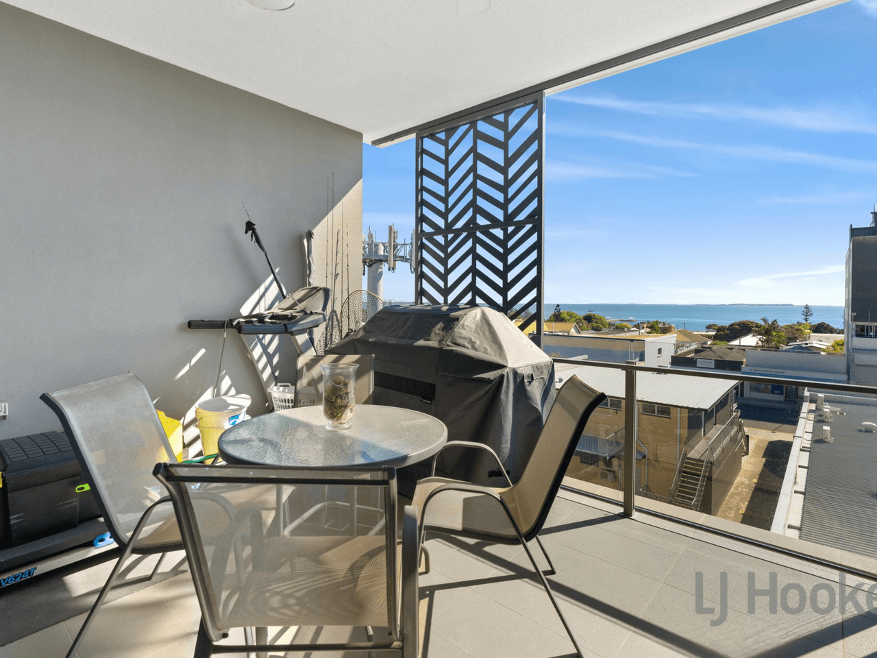 17/77 Chestnut Street, WYNNUM, QLD 4178