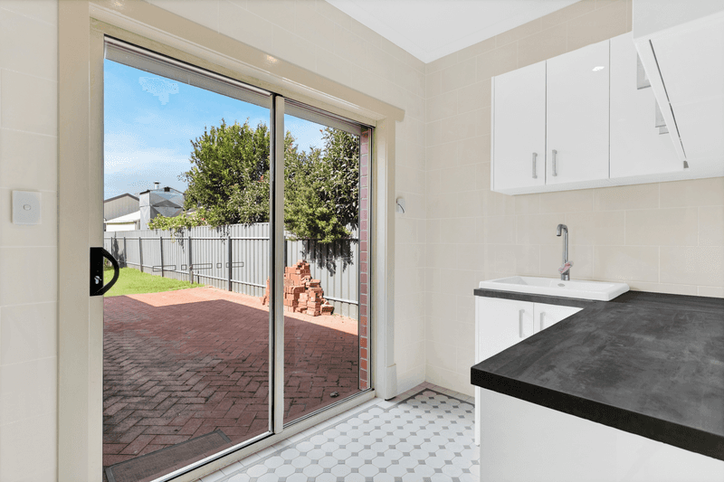 17 La Perouse Avenue, FLINDERS PARK, SA 5025