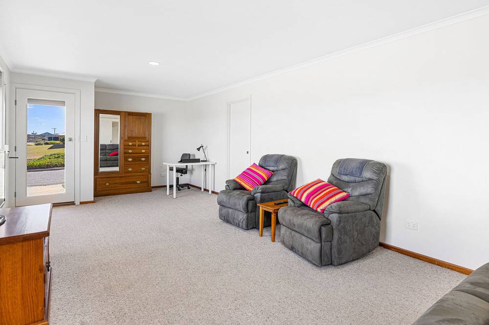 13 Esplanade, Elliston, SA 5670