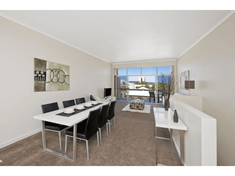 2/30 St Helena Place, ADELAIDE, SA 5000