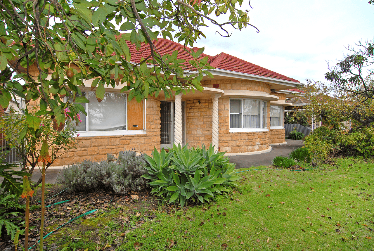 16 Karawirra Avenue, ROSTREVOR, SA 5073