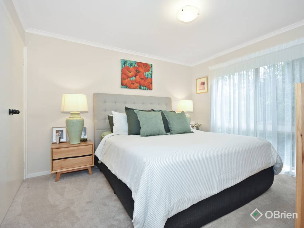 8 Currawong Close, Raymond Island, VIC 3880