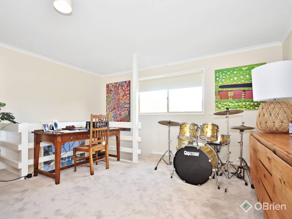 8 Currawong Close, Raymond Island, VIC 3880