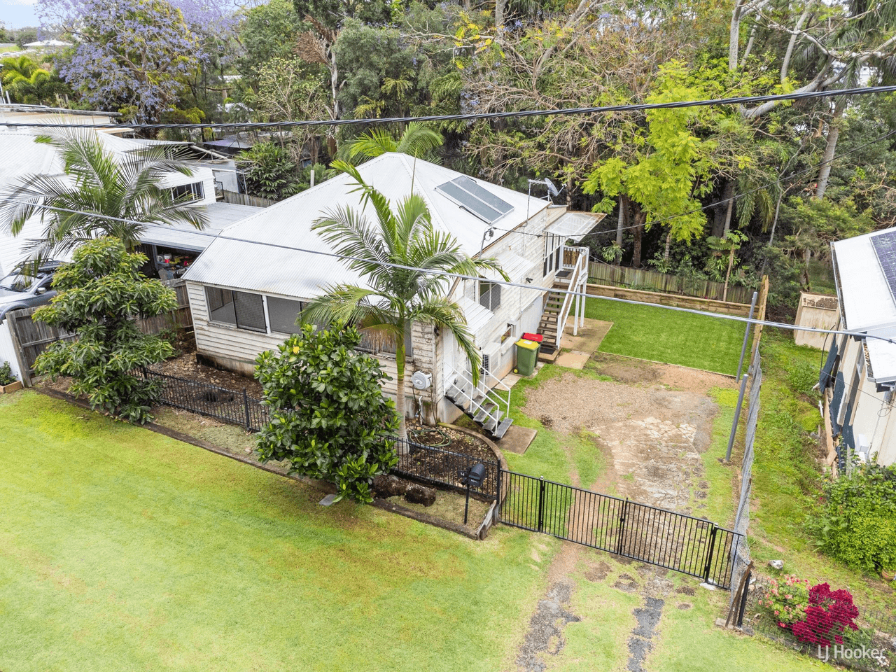 14 Albert Street, NORTH IPSWICH, QLD 4305