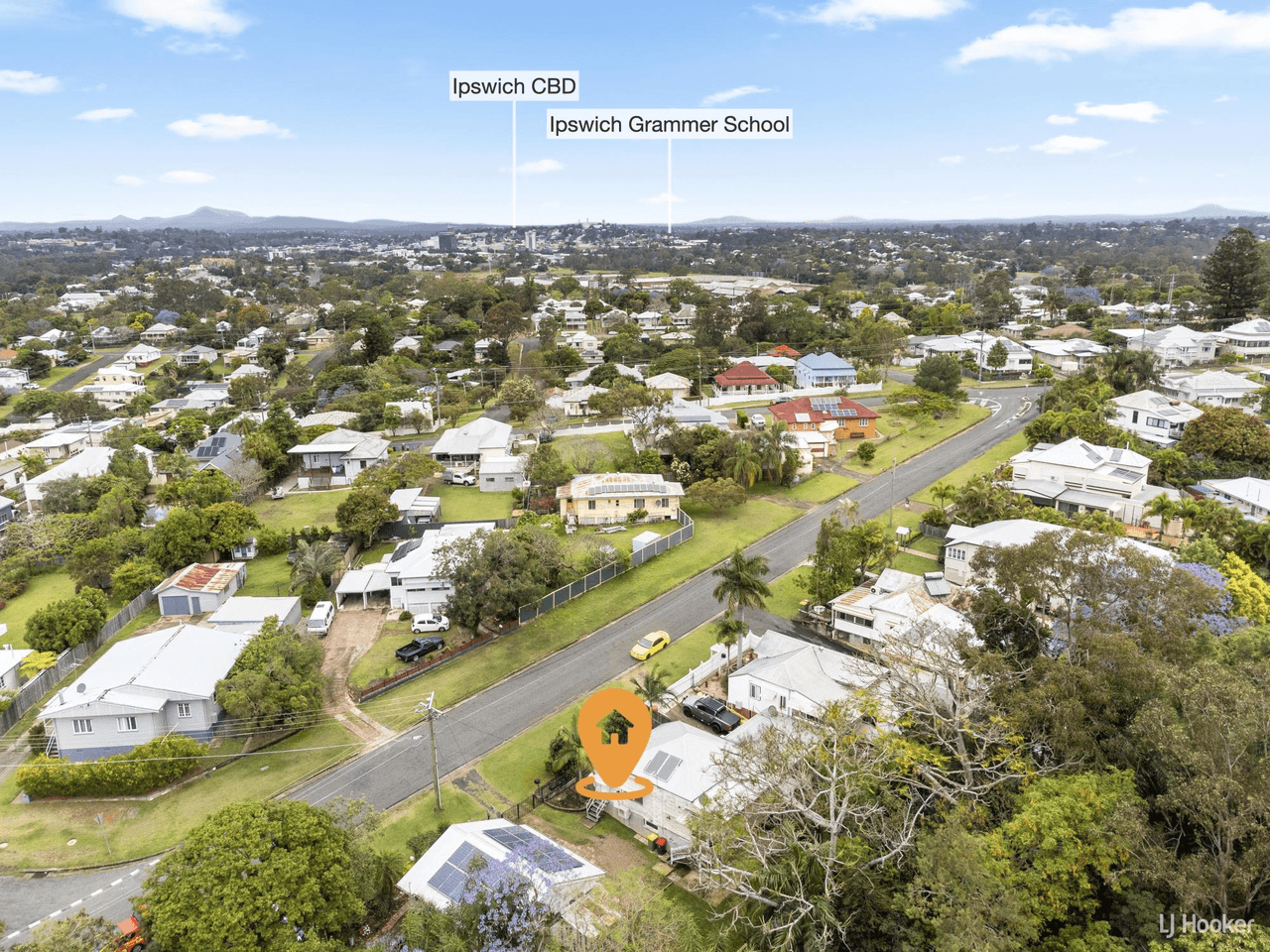 14 Albert Street, NORTH IPSWICH, QLD 4305