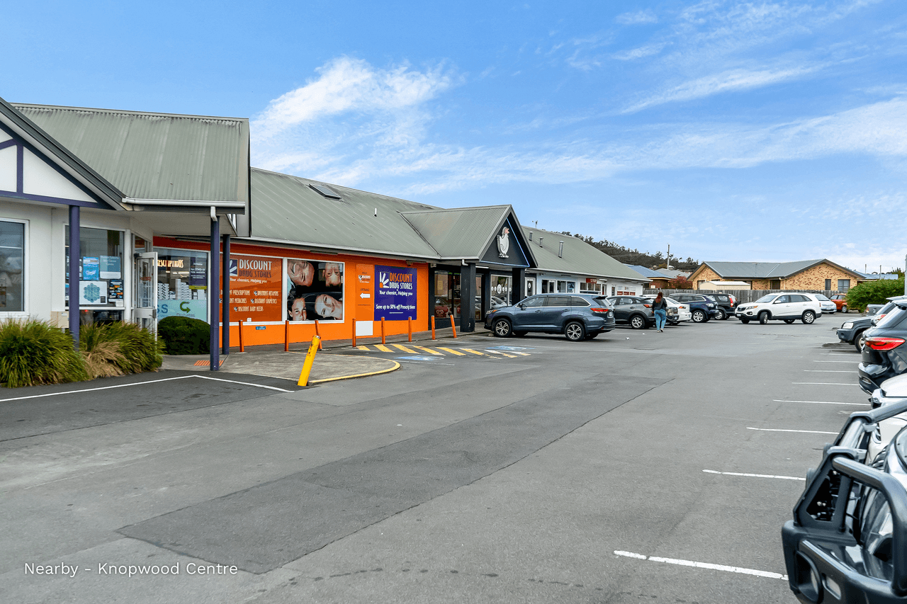 14 Clarence Crescent, ROKEBY, TAS 7019