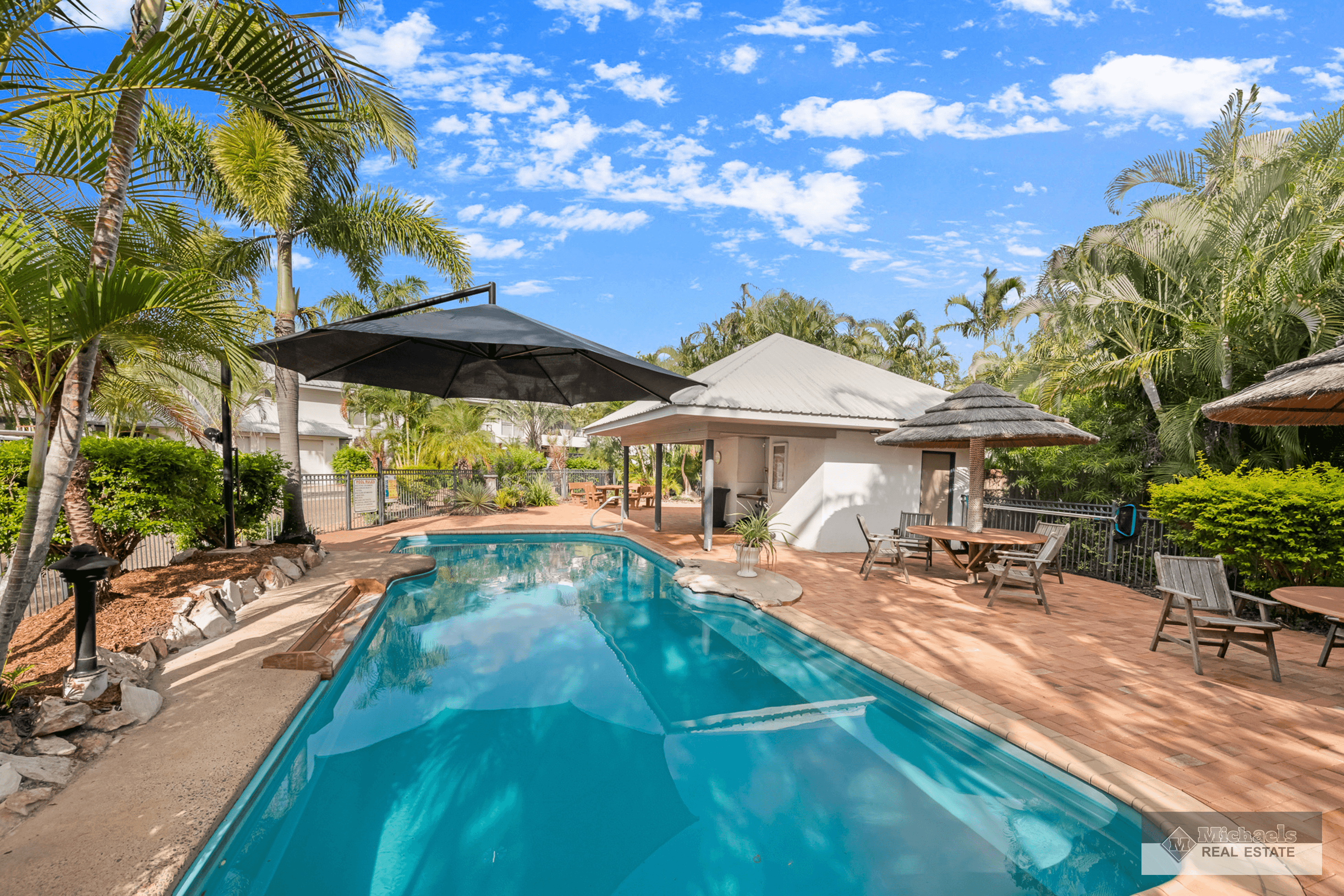 10/2 Sylvan Drive, MOORE PARK BEACH, QLD 4670