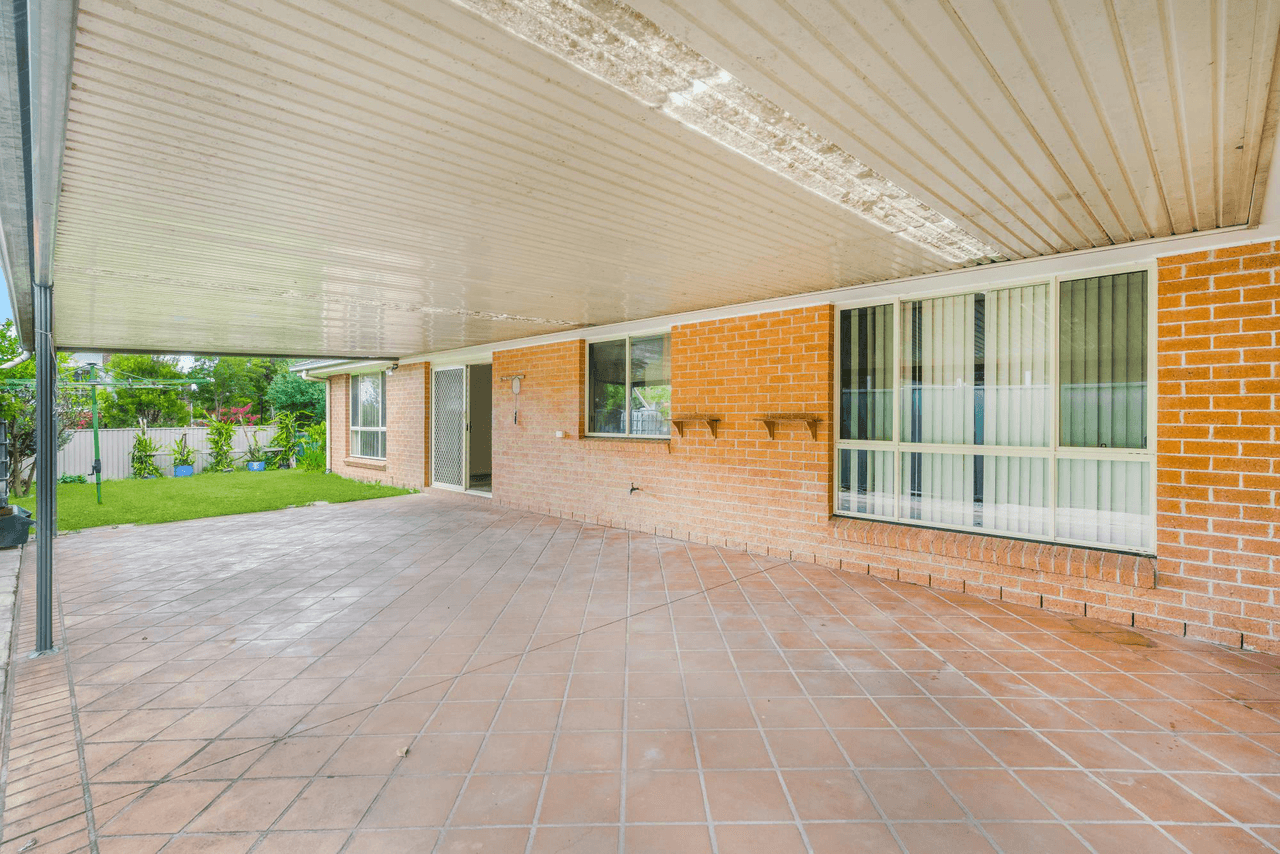 6 Barton Street, SMITHFIELD, NSW 2164