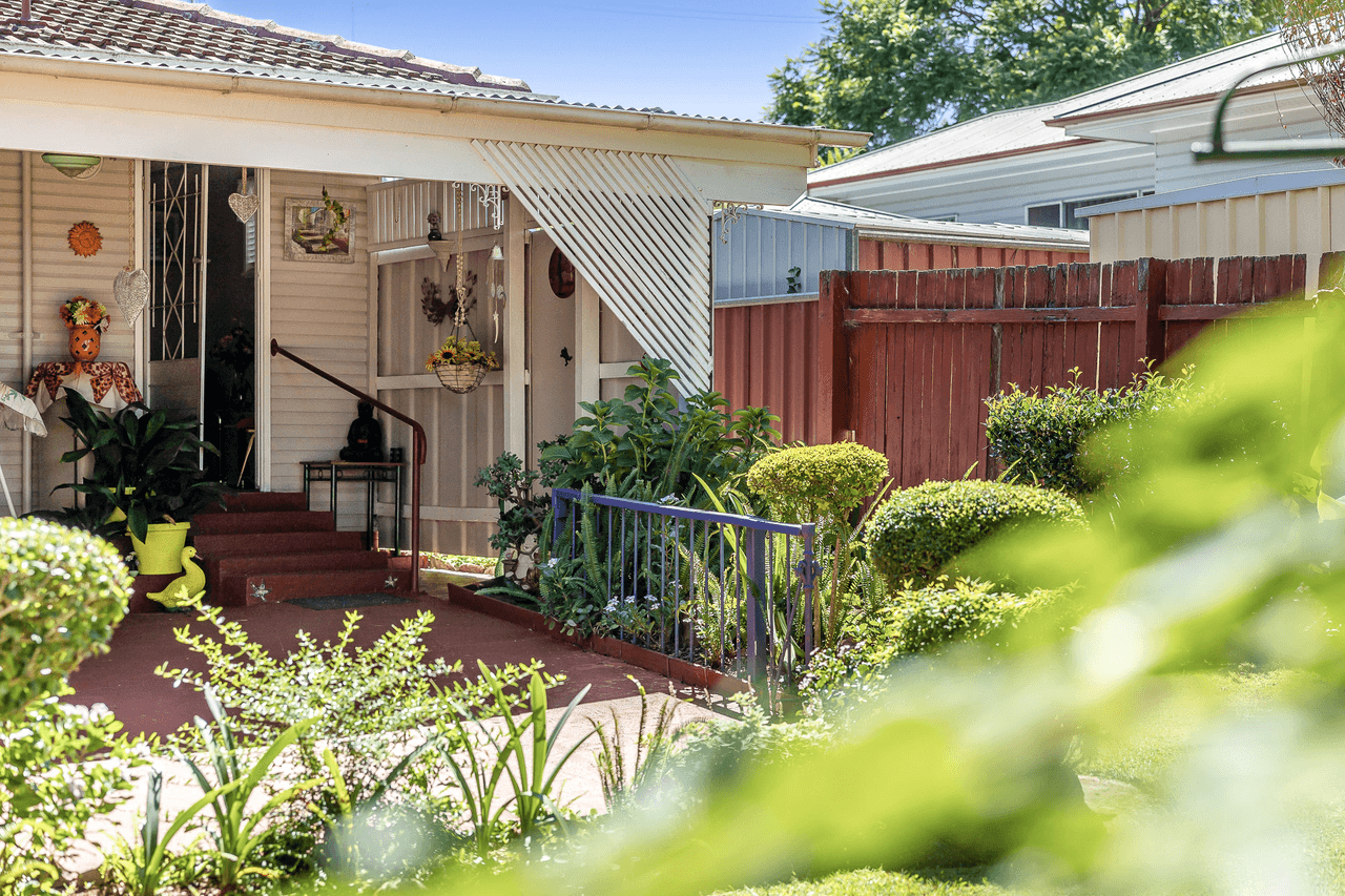 2 Acacia Street, RANGEVILLE, QLD 4350