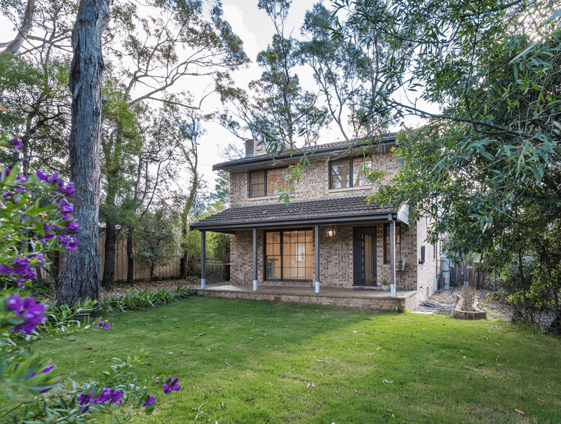 12 Renwick Drive, BALACLAVA, NSW 2575