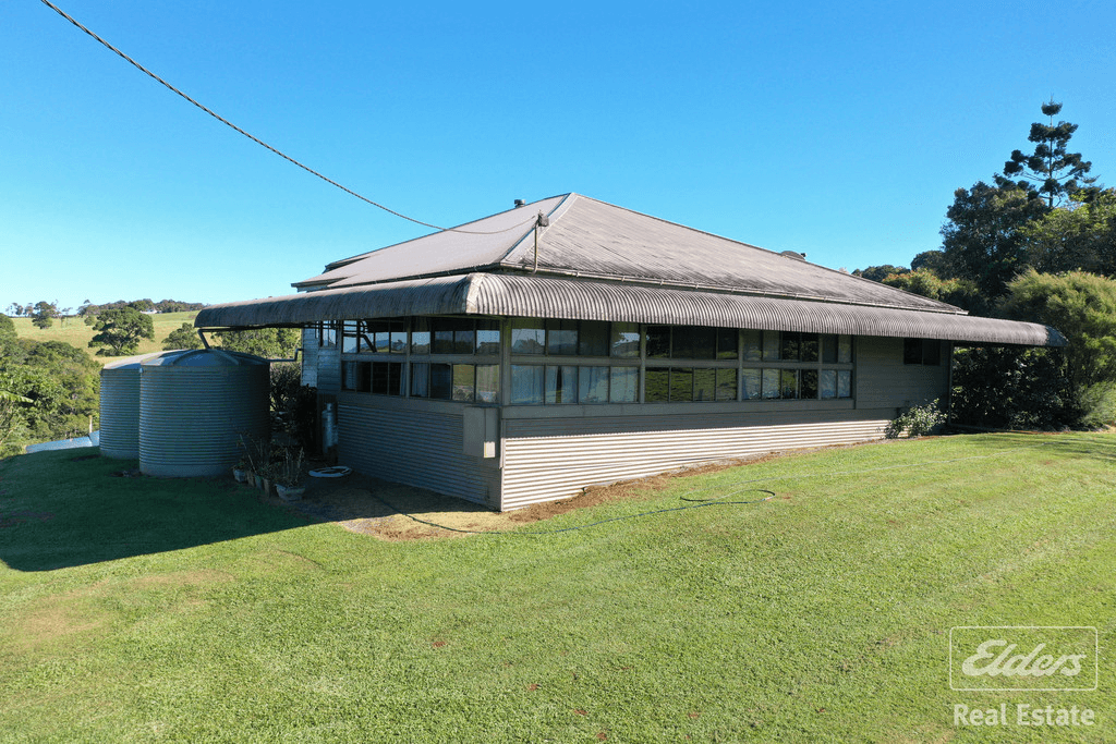 136 Old Boonjie Road, MALANDA, QLD 4885