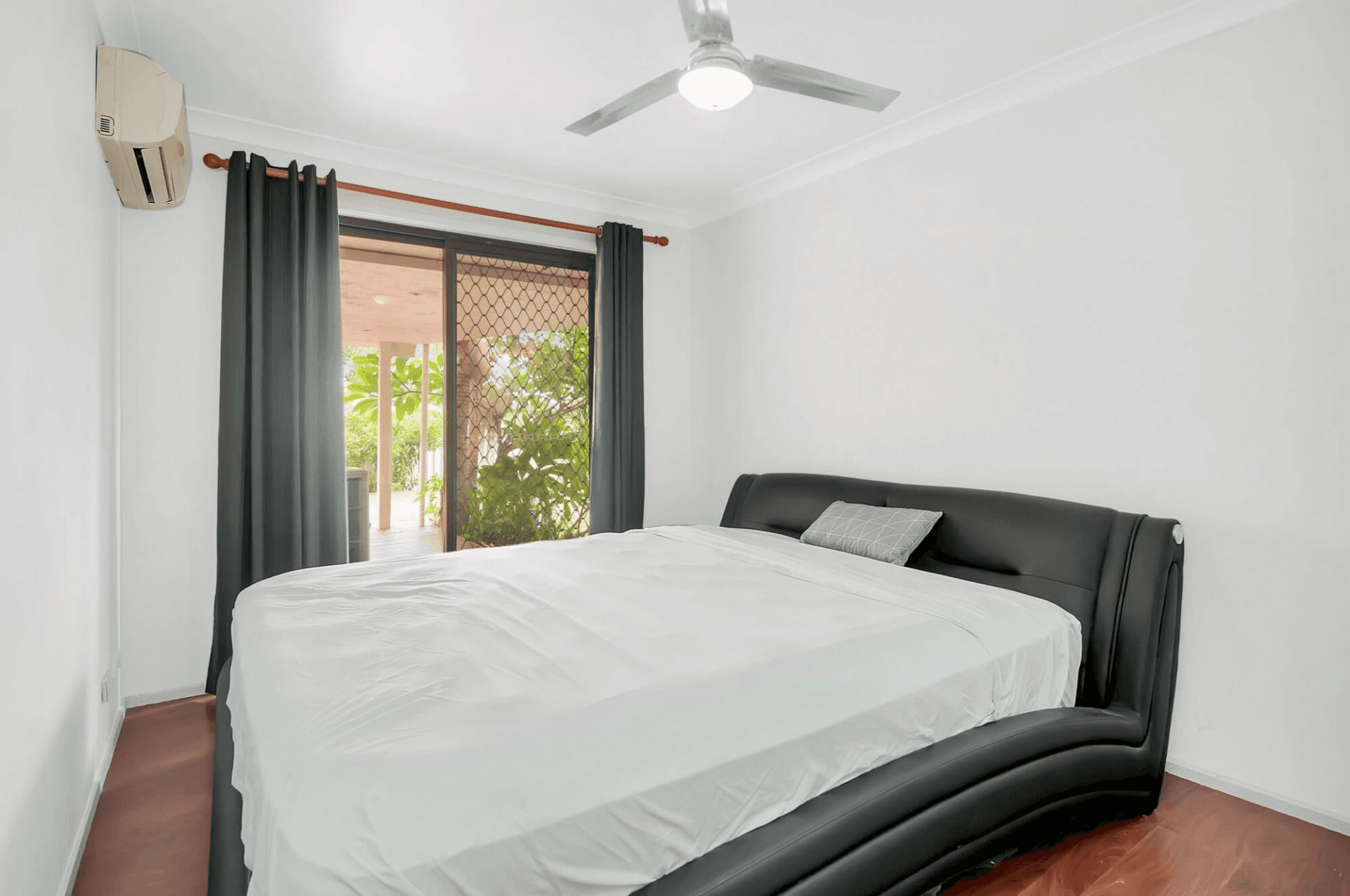 214 Discovery Drive, Helensvale, QLD 4212