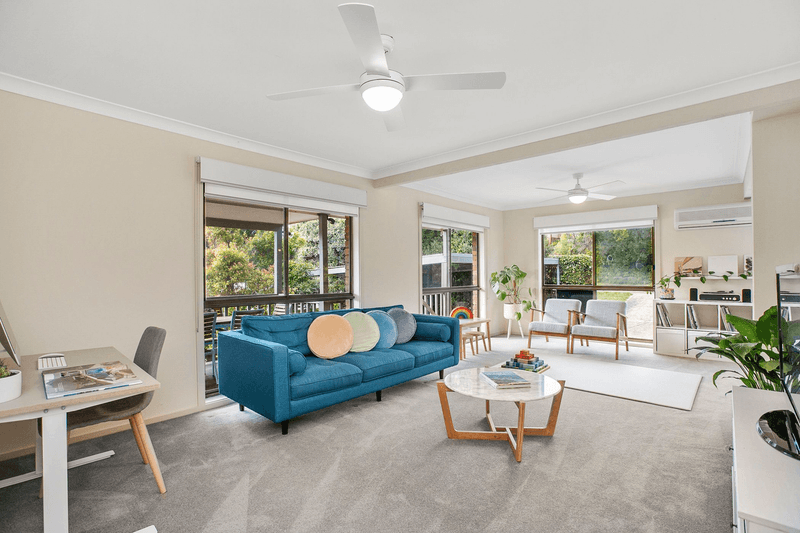 4 Wollert Street, RYE, VIC 3941